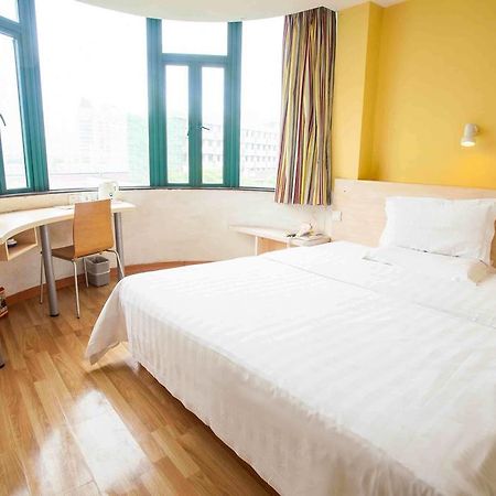 7Days Inn Foshan Dongfang Square Walmart חדר תמונה