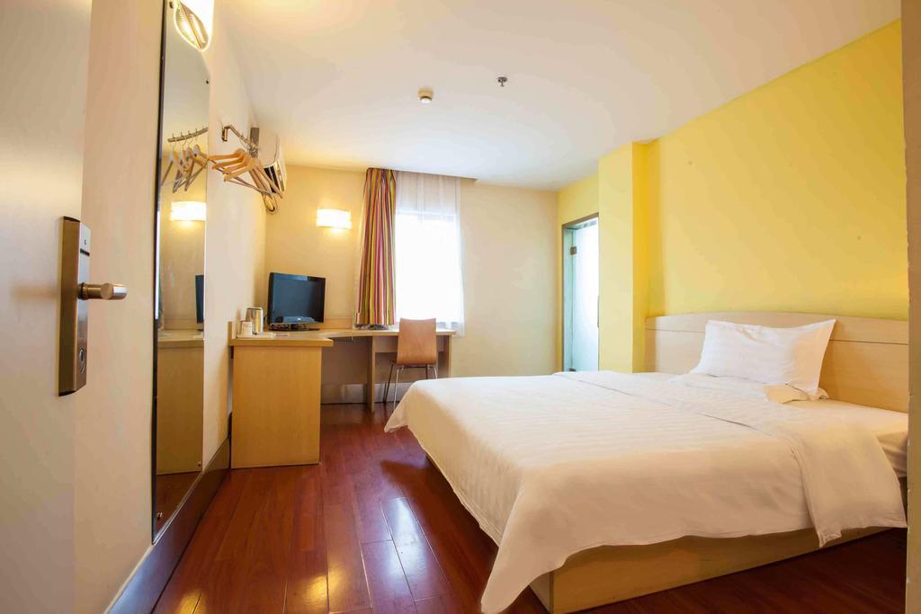 7Days Inn Foshan Dongfang Square Walmart חדר תמונה