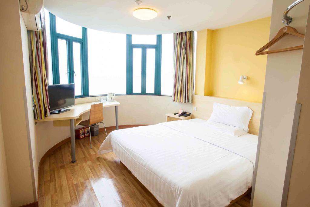 7Days Inn Foshan Dongfang Square Walmart חדר תמונה
